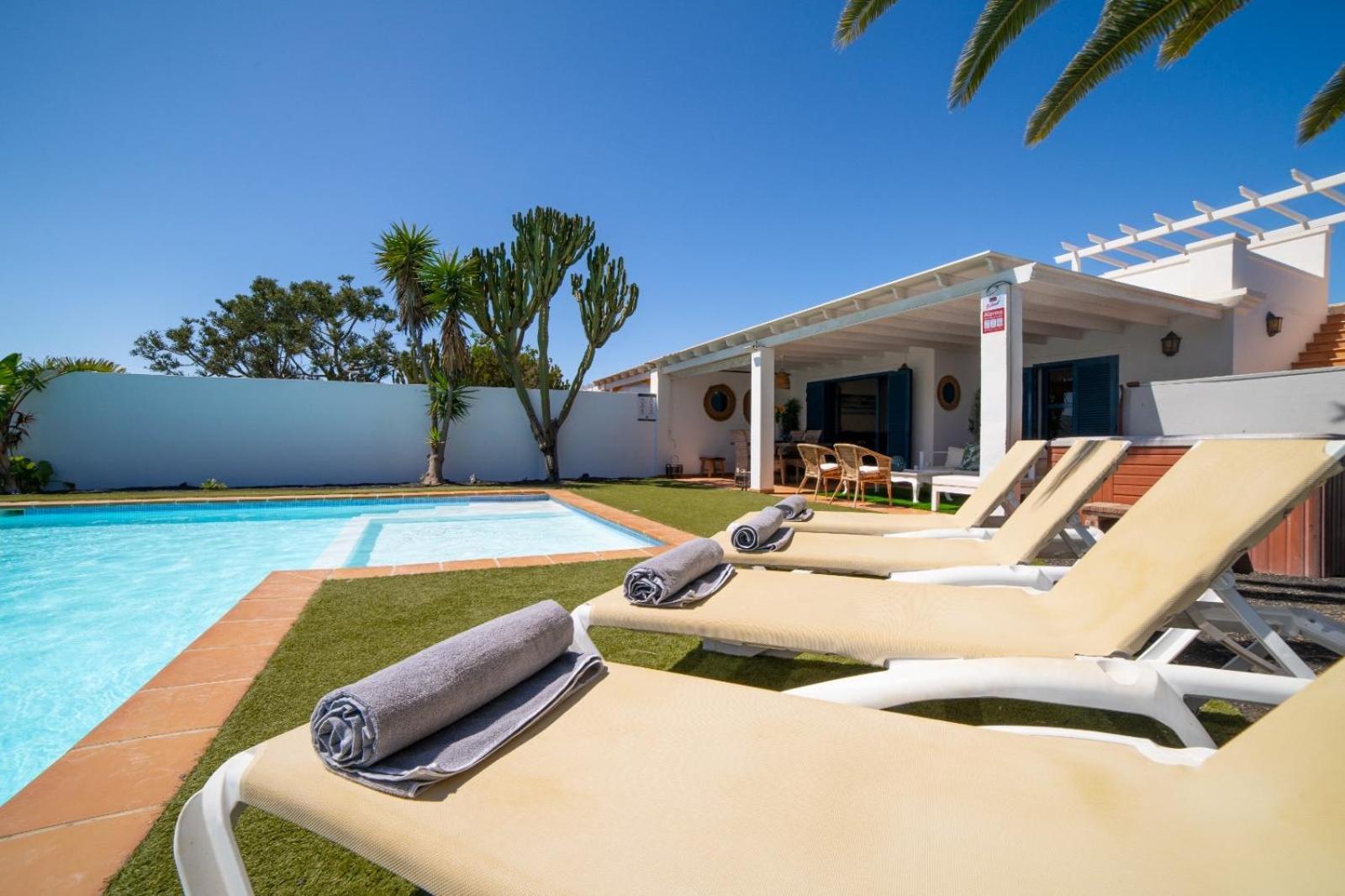 Villa Bonita Playa Blanca  Extérieur photo